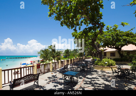 Cafe am Ärzte Cave Beach, Montego Bay, Nordküste, Jamaika, Karibik, West Indies Stockfoto