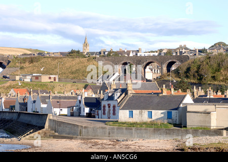 Cullen, an der Küste halbem Weg zwischen Aberdeen & Inverness. Grampian Region.  XPL 3266-324 Stockfoto