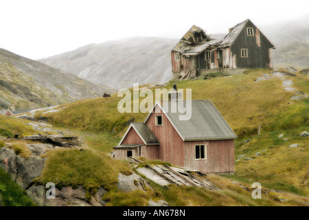 Verlassene Walfang Dorf von Kangerq in Nuuk Fjord außerhalb Grönlands Hauptstadt Stadt Nuuk, seit 4.000 Jahren bis 1970 bewohnt Stockfoto