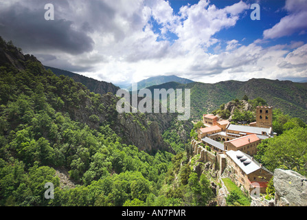 Die Abtei von St Martin du Canigou, Alnguedoc, Frankreich Stockfoto