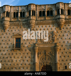 Palacio de Los Duques del Infantado, Guadalajara, Spanien. Außenansicht. Stockfoto