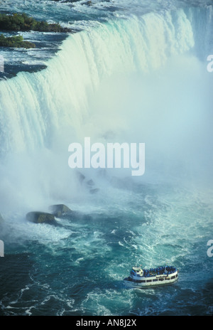 Mädchen des Nebels in Niagara fällt, gesehen vom Skylon Tower, Niagara Falls, Ontario, Kanada Stockfoto