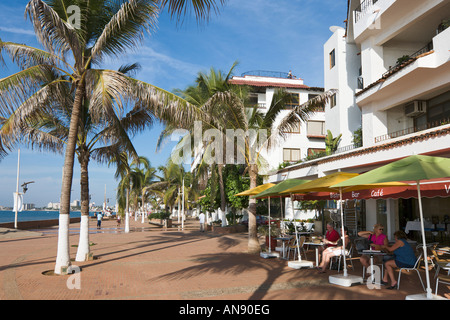 Cafe am südlichen Ende des Malecon, Puerto Vallarta, Jalisco, Mexiko Stockfoto