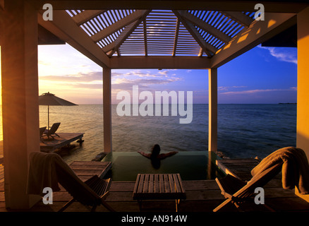 Entspannen am Sonnenuntergang Ambergris Caye Belize Stockfoto