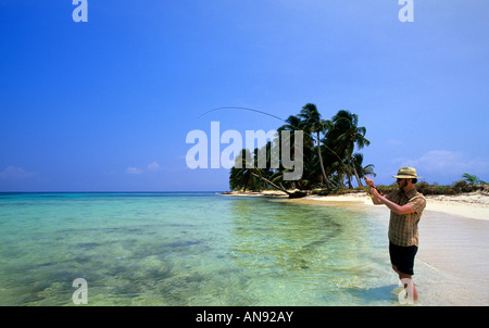 Knochen Ranguana Caye Belize Herr Angeln Stockfoto