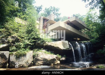 Fallende Wasser, Haus von Frank Lloyd Wright entworfen, besuchen Pennsylvania USA Touristen Architektur Wahrzeichen Stockfoto