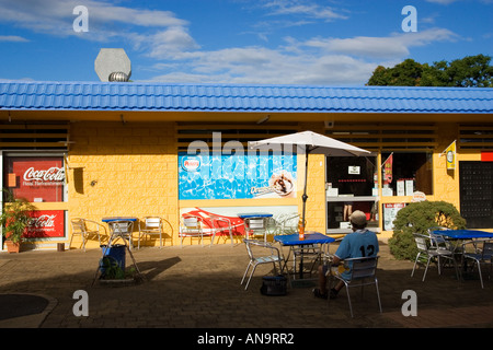 Laden und Café in der Nähe von Cairns North Queensland Australien Stockfoto