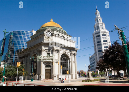 Savings Bank Building in Buffalo und General Electric Hochhaus Niagara Mohawk Buffalo New York Stockfoto