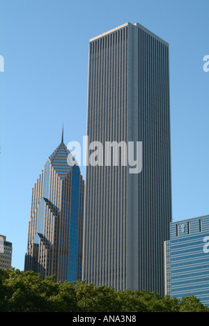 2 prudential Plaza und Aon Center mit Blue Cross Blue Shield Tower-Gebäude in der Innenstadt von Chicago Illinois USA Stockfoto
