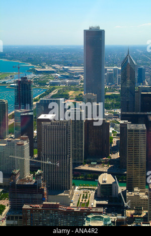 Luftaufnahme der Innenstadt von Chicago in Richtung Aon Center und Grant Park Illinois USA vom John Hancock Center Stockfoto