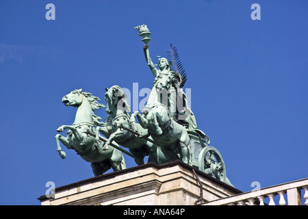 Spitze des ethnographischen Museums in Budapest Stockfoto