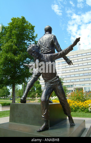 Statue von Charles Lindbergh bekannt als junge und der Mann befindet sich im Gebäude Kapitolpark St Paul-Minneapolis USA Stockfoto