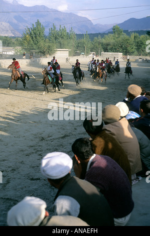 Pakistan NWFP lokale Beschriftung Stammesgebiet Gilgit Polospiel Stockfoto