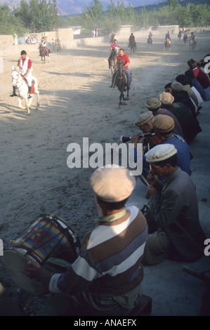 Pakistan NWFP lokale Beschriftung Stammesgebiet Gilgit Polospiel Stockfoto