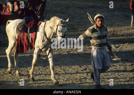 Pakistan NWFP lokale Beschriftung Stammesgebiet Gilgit Polospiel Stockfoto