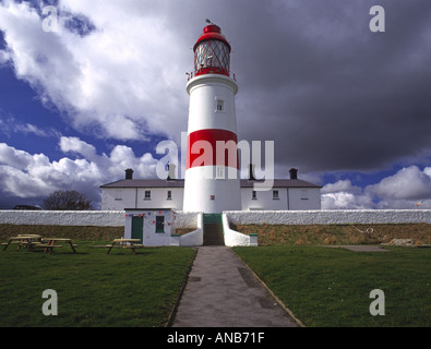 Souter Lighthouse Marsden Bay South Shields Tyne und tragen A National Trust Immobilien Stockfoto