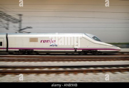 Talgo Renfe Ave. Spanien-Bahn. Lokomotive Stockfoto