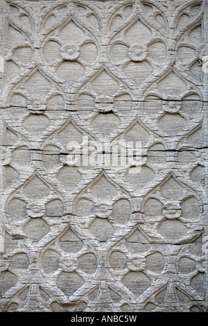 Details der romanischen Kirche Tür des Mailhat Lamontgie (Frankreich). Détail De La Porte de l'Église Romane de Mailhat Lamontgie. Stockfoto