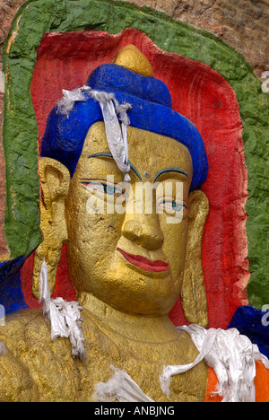 Nietang Buddha 40 km südwestlich von Lhasa ist die größte steinerne Statue graviert auf einem Felsen in Tibet Stockfoto