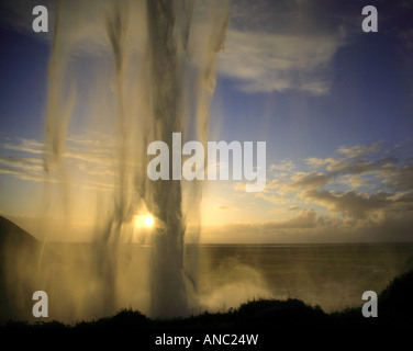 Sonnenuntergang am Seljalandfoss Wasserfall Island Stockfoto