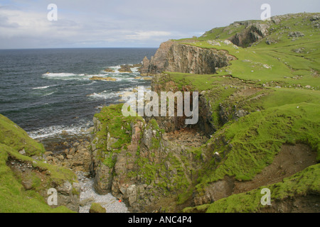 Klippen in der Nähe von Garenin auf der Insel Lewis, äußeren Hebriden, Schottland Stockfoto