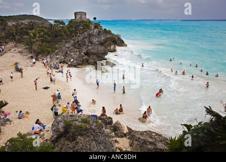 Der Strand und die Maya-Ruinen von Tulum befindet sich auf der Yucatan-Halbinsel in Mexiko Stockfoto