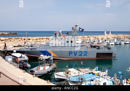 Marine Polizei starten in Paralimni Angeln Tierheim auf der Mittelmeer Insel Zypern EU Stockfoto