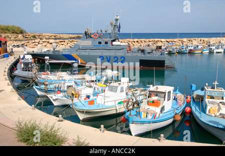 Marine Polizei starten in Paralimni Angeln Tierheim auf der Mittelmeer Insel Zypern EU Stockfoto