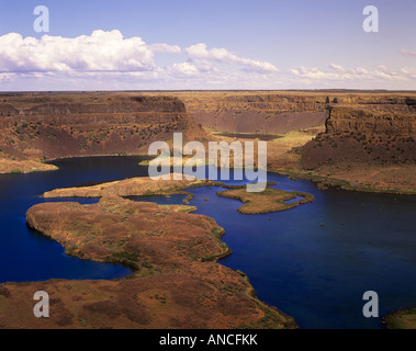 WA, Grant County; in der Nähe von Coulee City, Dry Falls und Dry Falls Lake Stockfoto