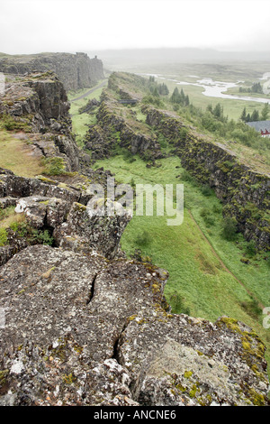 Thingvellir Fissur Zone Island treffen die nordamerikanische Platte der Euro-asiatischen Platte Stockfoto