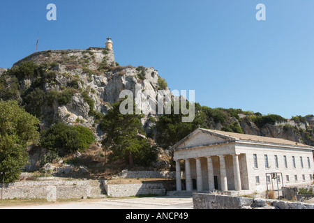 Alte Festung und die Kirche von St. George. Kerkyra Altstadt, Korfu, Griechenland. Stockfoto