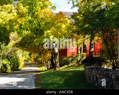 Herbst-Feldweg Stockfoto