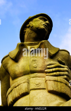 deutscher Soldat Wehrmacht Infanntryman Stein Weltkrieg zwei Denkmal gefallene Mensch männlichen Deutsch Geschichte Erbe sterben redaktionelle Stockfoto