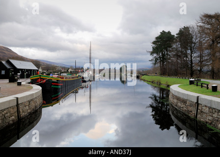 Neptunes Treppe nördlich von Fort William ist eine bemerkenswerte Reihe von neun Schleusen in der Caledonian Canal. Stockfoto