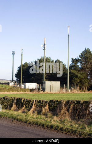 Handy-Masten in der Landschaft des Peak District in Derbyshire Stockfoto