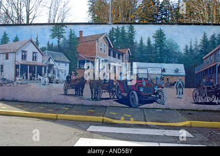 Chemainus Outdoor-Wandbild "World in Motion" gemalt im Jahr 1986 von Alan Wylie, Crescent Beach (White Rock), BC. Stockfoto