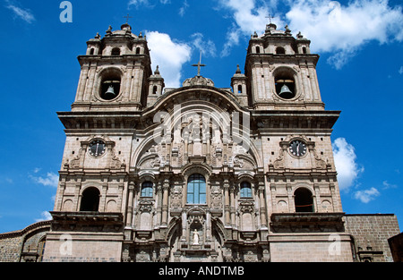 Reich verzierte Fassade der Iglesia La Compania de Jesus, Plaza de Armas, Cusco, Peru Stockfoto