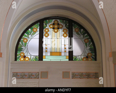 Aus Buntglas in den Haupteingang Prag alte Stadt Municipal House Praha Tschechische Republik Europa EU Stockfoto