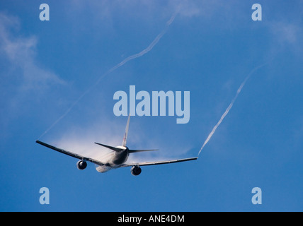 American Airlines Boeing 767-323 ER abfliegen Gatwick Stockfoto