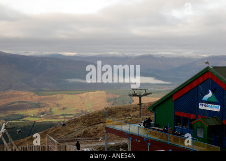 Nevis Range befindet sich im Herzen der schottischen Highlands auf dem höchsten Gipfel der Berg Aonach Mor die achte in Großbritannien Stockfoto