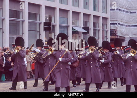 Band der Grenadier Guards während der Oberbürgermeister zeigen, Cheapside, City of London, England Stockfoto