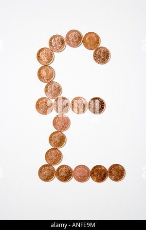 Ein Pfund Sterling Pfund-Zeichen aus zwei-Cent-Stück gefertigt Stockfoto
