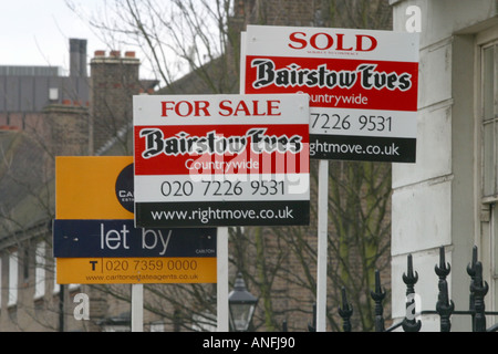 Immobilienmakler Verkauf Zeichen London Stockfoto