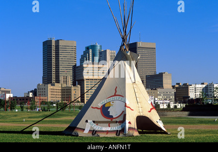 Tipi, die Gabeln National Historic Site Winnipeg, Manitoba, Kanada. Stockfoto