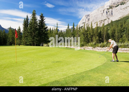 Golfen in Kananaskis Country, Alberta, Kanada. Stockfoto