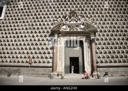 Die Kirche Chiesa Del Gesu Nuovo in Neapel Italien Stockfoto