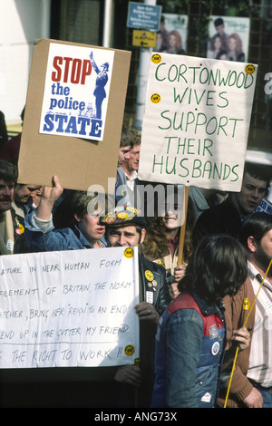 Demonstration von markanten Bergleute und ihre Familien während des Konfliktes 1984 Stockfoto