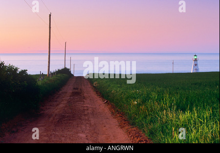 Leuchtturm bei Sonnenuntergang am Kap Tryon, Prince Edward Island, Kanada. Stockfoto