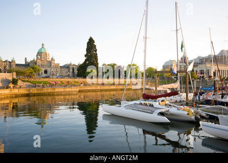 Victorias Inner Harbour während der Swiftsure-Regatta und Festival, Victoria, Vancouver Island, British Columbia, Kanada. Stockfoto