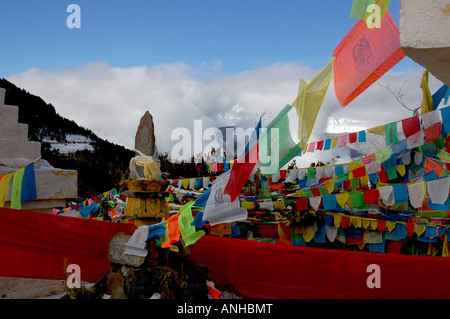 eine Reihe von Stupas in der Nähe der so genannten "Shangri la", Yunnan, China Stockfoto